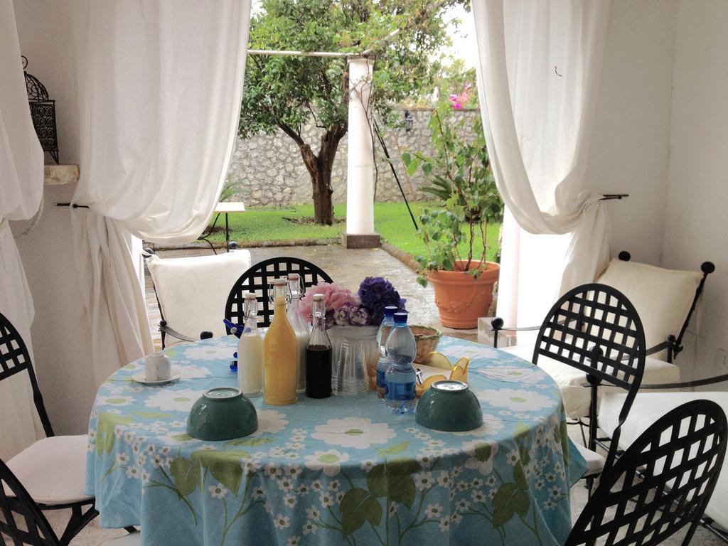 Capri Villa Bismarck Room photo