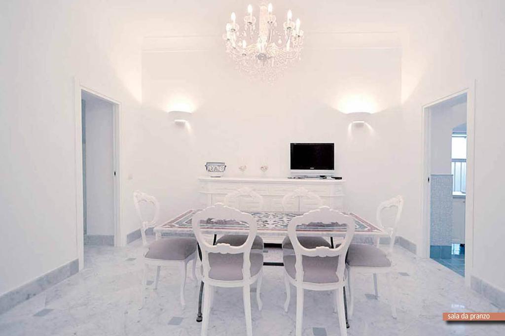 Capri Villa Bismarck Room photo