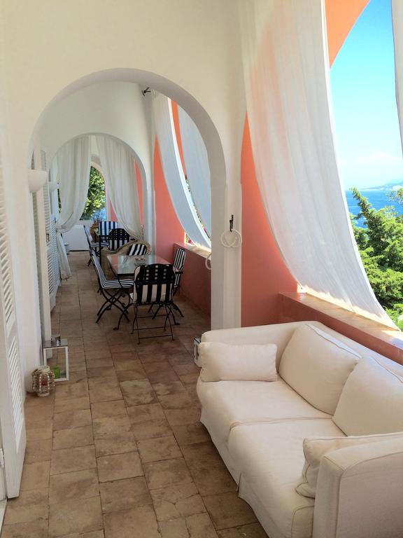 Capri Villa Bismarck Exterior photo
